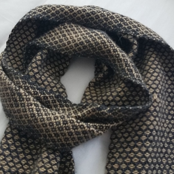 NWOT Alpaca Scarf - Picture 2 of 7